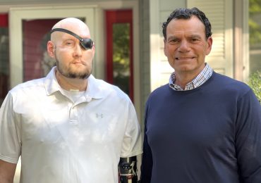 The World’s First Whole-Eye Transplant Is Helping an Arkansas Man Recover From a Catastrophic Injury