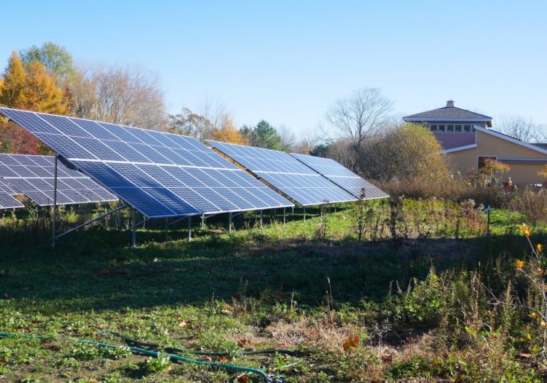 Massachusetts to recharge solar programs for low-income residents with $156M federal grant