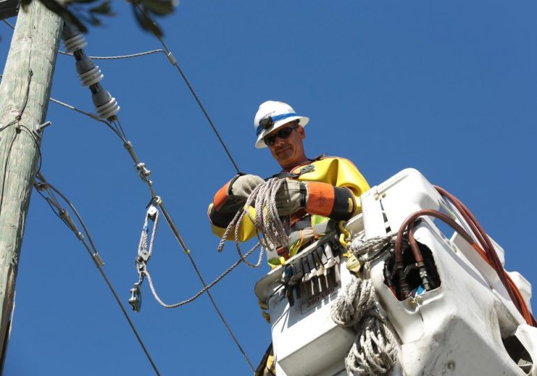 Despite millions spent on service upgrades, Ohio utilities still miss reliability marks