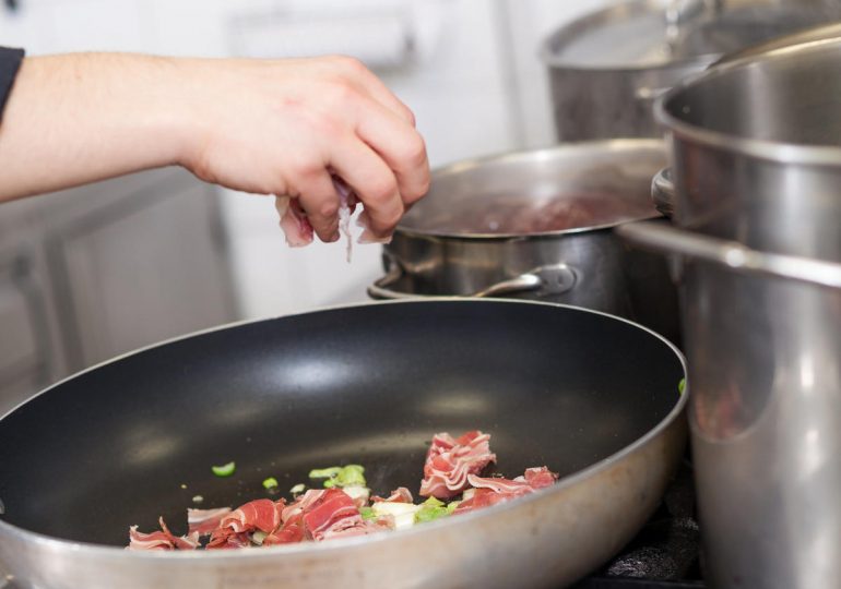 What a $129 Frying Pan Says About America’s Eating Habits