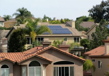 California could cut utility bills with distributed energy. Why isn’t it?