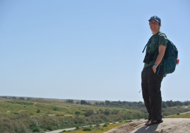 Netta Shamir Weller’s title suggestion: Nutritional Choices in Face of Danger: Insights from Desert Snails