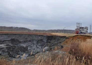 Power companies pressure Trump EPA to roll back rules on toxic coal ash