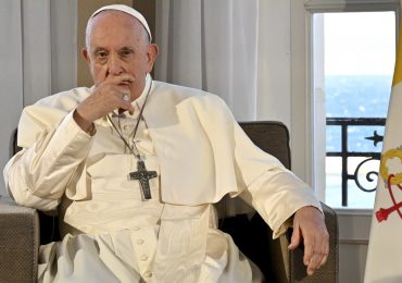 Vatican Authorities Say Pope Francis Has Pneumonia in Both Lungs. How Worrying Is That?