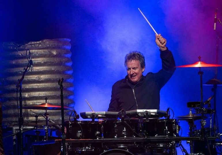 Remembering Midnight Oil’s Rob Hirst