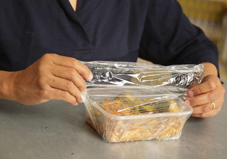 Reheating plastic food containers: what science says about microplastics and chemicals in ready meals