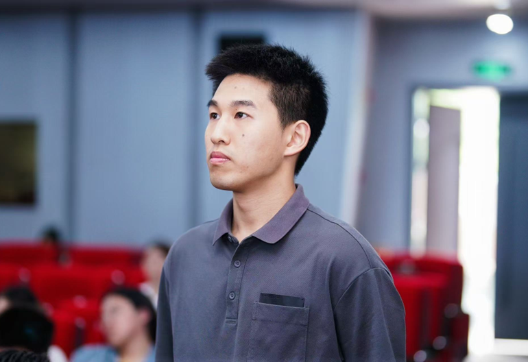 Haldane Prize 2025 | Jiawei Zhang: Spatial distribution and driving factors of microbial necromass carbon in coastal wetlands of China